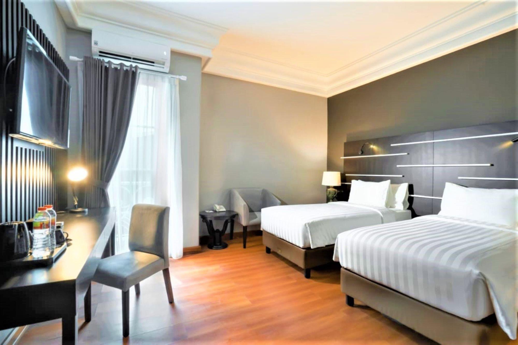 Madina Inn Yogyakarta Dış mekan fotoğraf