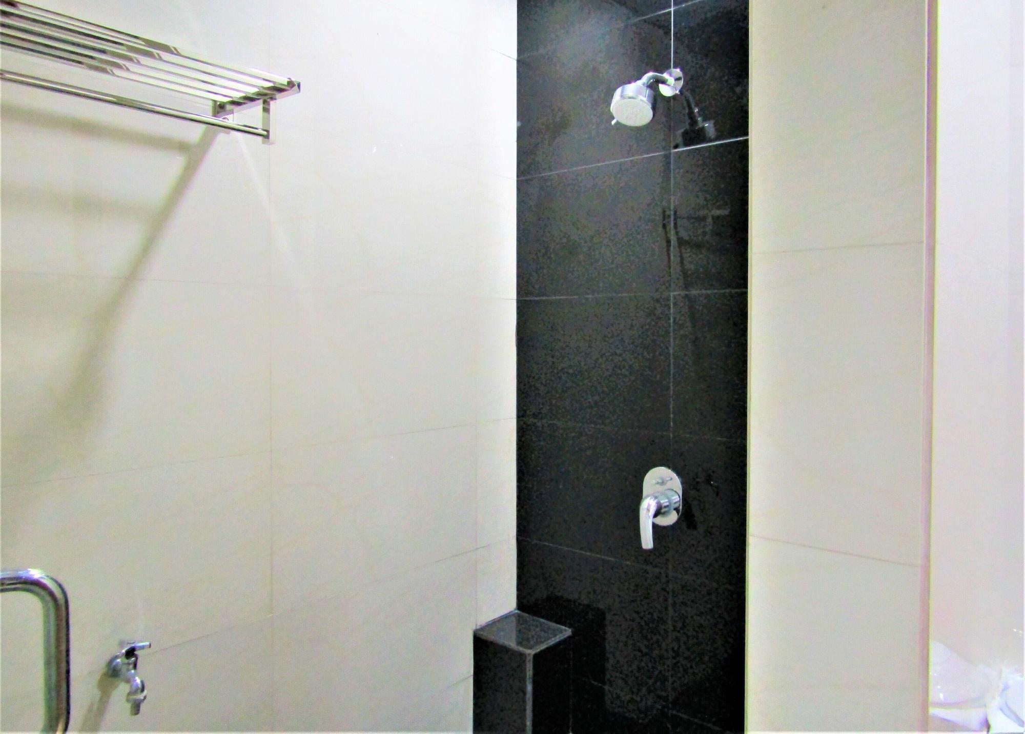 Madina Inn Yogyakarta Dış mekan fotoğraf